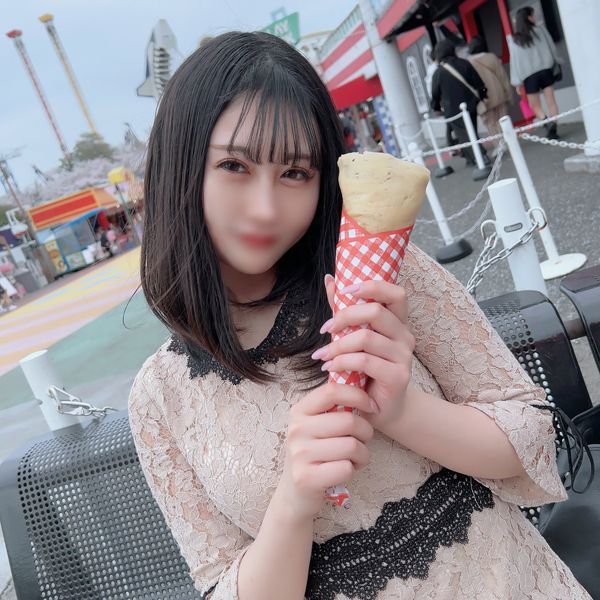 FC2-PPV-4410687 初拍、露臉！直到明天為止限定！想像JK的素人界存在著美女與巨乳！想當秘書的NO.1妖艷極的淫語連發變態G罩杯美巨乳美女2回無套中出！這女人真是太棒了…