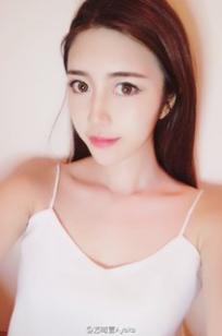方绮言(Ayaka)人个资料微博生活照,方绮言 图片写真集