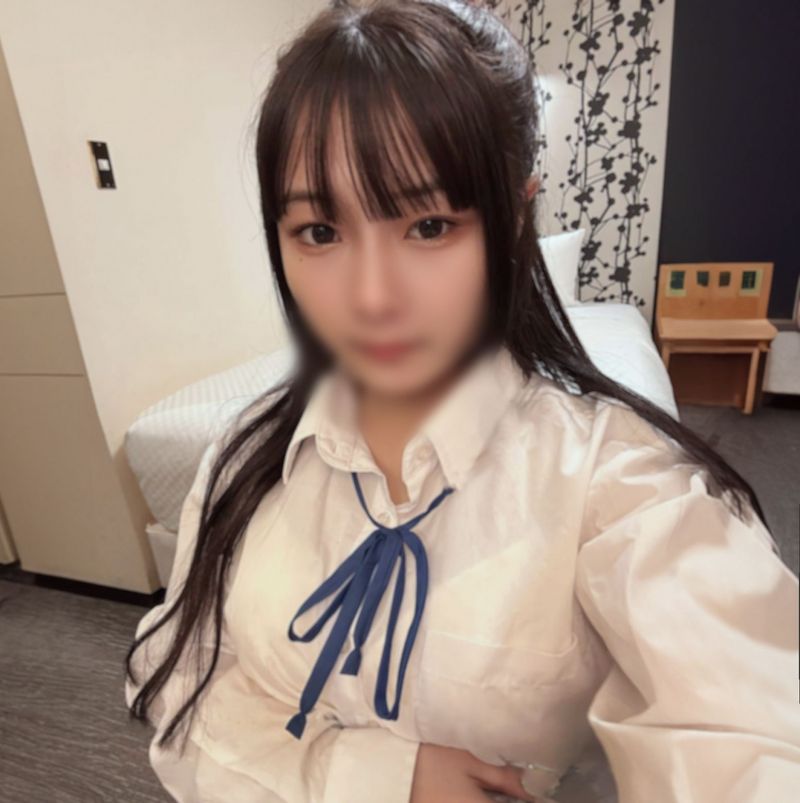 FC2-PPV-4553548 巨乳舞蹈社團。在旅館裡無套中出。這制服女孩其實是...
