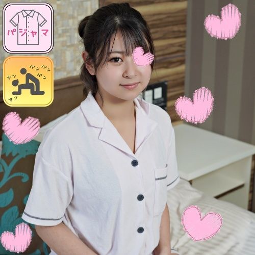 FC2-PPV-3205270 睡衣妹♥18歲真實少女♥大眼睛的蘿莉妹子♥漂亮形狀的D罩杯胸部♥初次使用玩具高潮