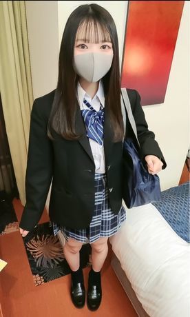 FC2-PPV-3108916 先着10名17800→10000【初拍】通過乃木坂選拔會的逸材！經驗人數1人的小隻馬148公分超苗條極上美**小春！