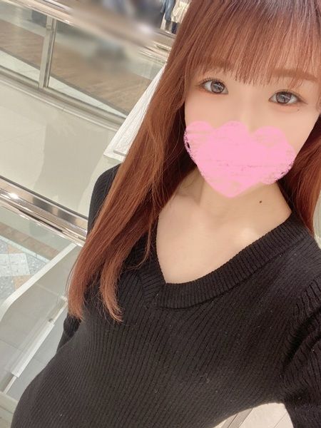 FC2-PPV-3998261 美腿美臀與細腰的美身體萌花欺騙後拍攝了超棒的性愛影片。內向的小穴汁液垂流到陰道高潮。連續兩次中出。