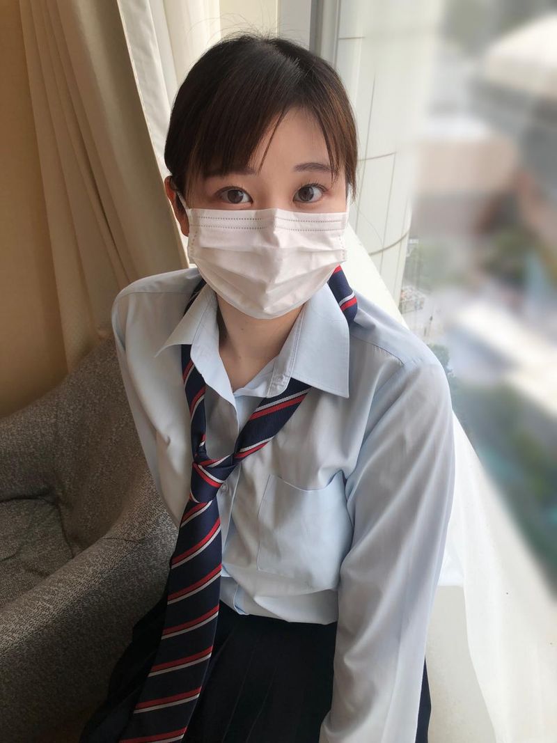 FC2-PPV-4515653 股下79公分!漂亮過頭的18歲。感度出眾持續高潮的超喜歡大肉棒的無套內射美少女…