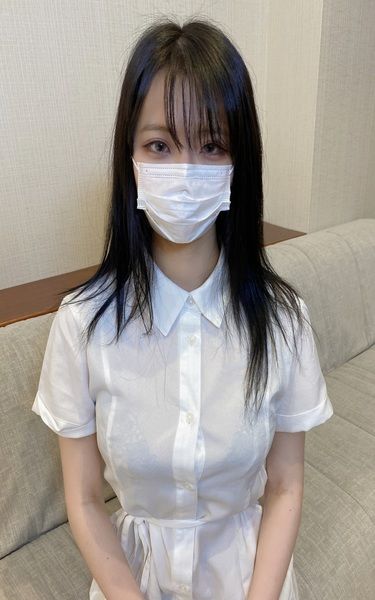 FC2-PPV-3070507 整理好的臉蛋與美巨乳與身材出眾。對某個陰暗女人大量子種顏射在臉上。