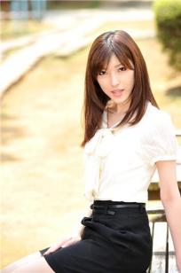 饭冈佳奈子(飯岡かなこ)人个资料微博生活照,饭冈佳奈子 飯岡かなこ Kanako Iioka 藤原遼子 飯島恭子图片写真集