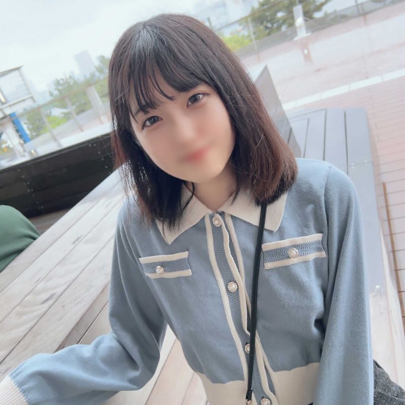 FC2-PPV-4565637 露臉！三天限定！乖乖聽話在公開場合脫下內褲和胸罩搞起變態約會……被大自然包圍長大成純樸新人護理師，她的行為已經無法控制！無套內射！