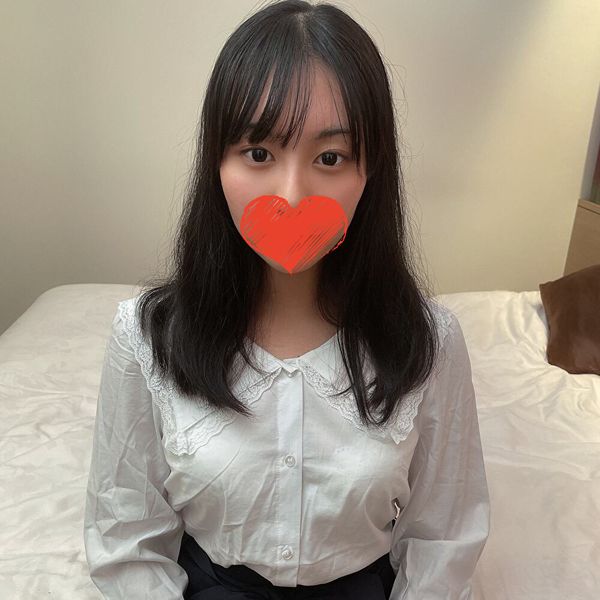 FC2-PPV-3133751 名門私立大小姐學校的學生。面對壓倒透明感的女學生一面有感到背德感與罪惡感一面馬上爆發、連續大量中出。持續拜託拍攝的超貴重私人性愛映像。