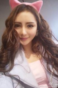 伊萱Eunice(伊蓓Eva)人个资料微博生活照,伊萱Eunice 伊蓓Eva图片写真集