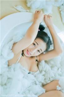 Kely香香(Kely Xiang)人个资料微博生活照,Kely香香 图片写真集