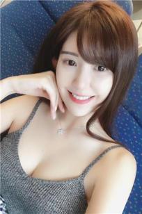 粘婉柔(Nationality)人个资料微博生活照,粘婉柔 图片写真集