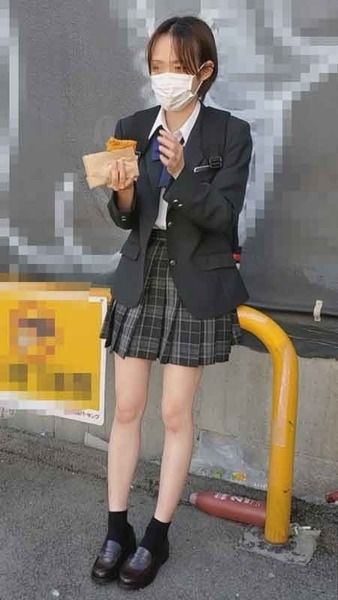 FC2-PPV-2602585 縣立普通科②在便利商店打工的妹子初中出