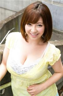 新山兰(新山らん)人个资料微博生活照,新山兰 新山らん Ran Shinyama图片写真集