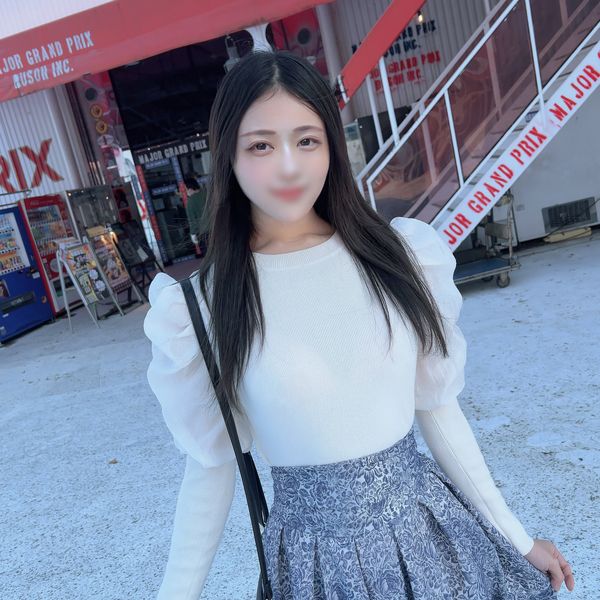 FC2-PPV-4428530 露出臉。三天限定。這個高貴清秀的誘惑巨乳變態美女的性慾已經無法控制。不斷地尖叫和高潮，沉溺於快樂中最後無套中出。