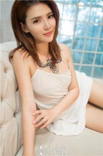 尤娜娜(U-NANA)人个资料微博生活照,尤娜娜 Lafite拉霏图片写真集