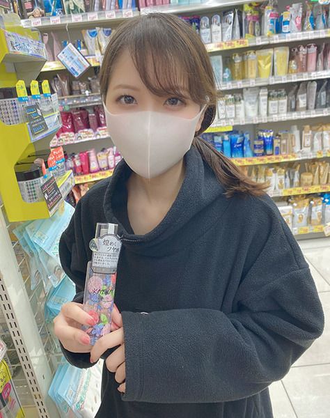 FC2-PPV-3122294 身為飲食店看板娘、對男人言聽計從的苗條美巨乳妹子在鏡頭前被羞辱。