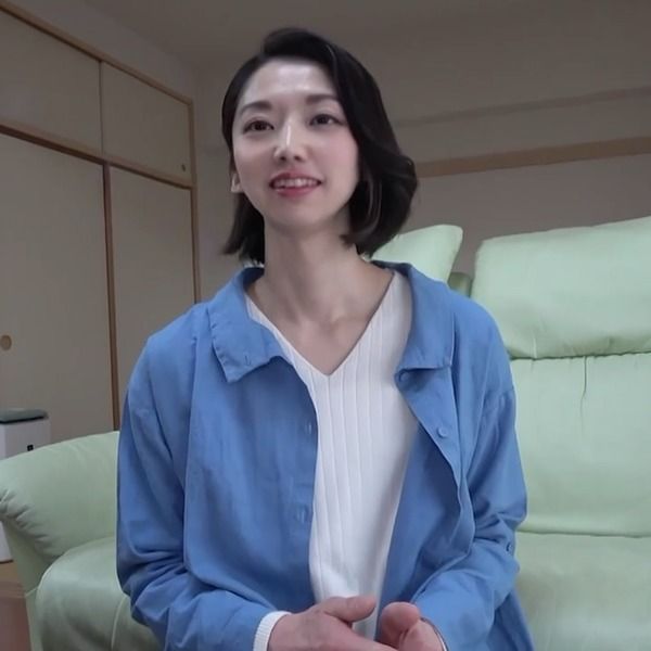 FC2-PPV-4094714 身為婦人警官的人妻 結婚第7年沒做愛 久違的他人肉棒在世帯寮奉仕&中出