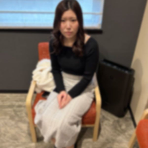 FC2-PPV-4657771 【露臉】【情色自拍】【中出】從10年前開始借錢給她的人妻終於拖欠。與臉蛋和身材都屬上等的人妻進行夢寐以求的情色自拍。不會讓你失望的精彩人妻