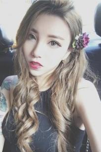 石希露(Olga Shek)人个资料微博生活照,石希露 图片写真集