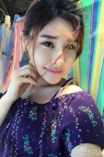 贝贝(beibei)人个资料微博生活照,贝贝 迷路的小猫贝图片写真集