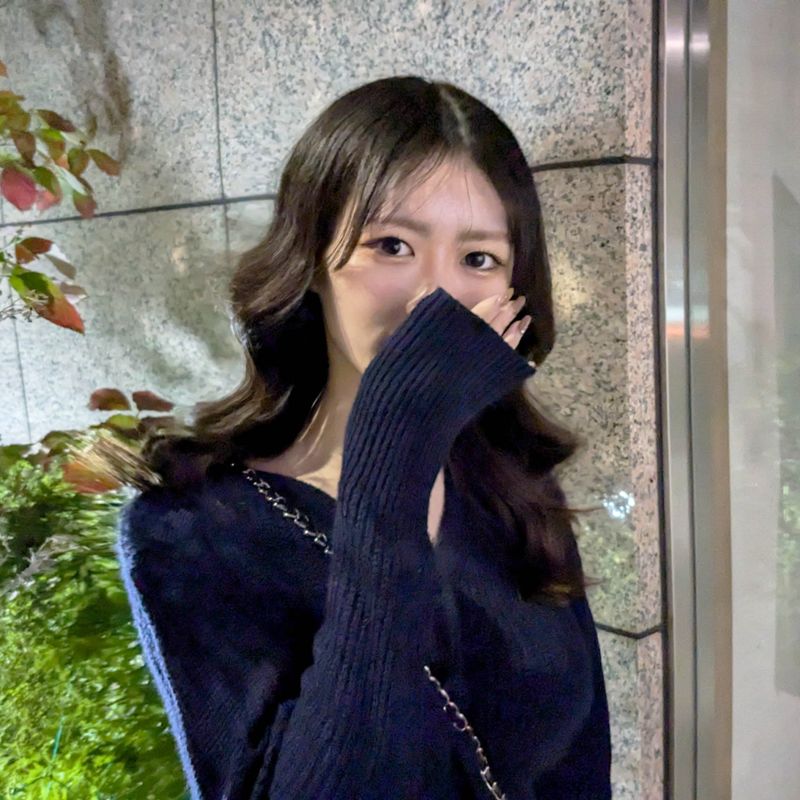 FC2-PPV-4656295 白肌美乳!!20歲混血 因魅惑身材而被本部社員「按摩嗎?」引誘,大量被變態男性播種的純粹少女