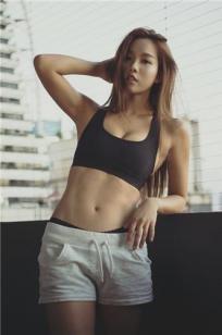 小薇Olivia(安馜薇)人个资料微博生活照,小薇Olivia 安馜薇图片写真集