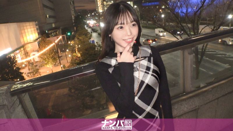 200GANA-3212 真搭訕派,初拍!出現在2162店的網站上?!工作結束的受歡迎服裝店員和熱情濃厚的性愛結束!可愛的小動物系臉蛋!纖細的骨架不相稱的巨乳!隨時可以高潮的潮吹緊窄陰道!萬年笑臉的話多女孩被強烈的活塞插入弄到高潮,讓她閉嘴!
