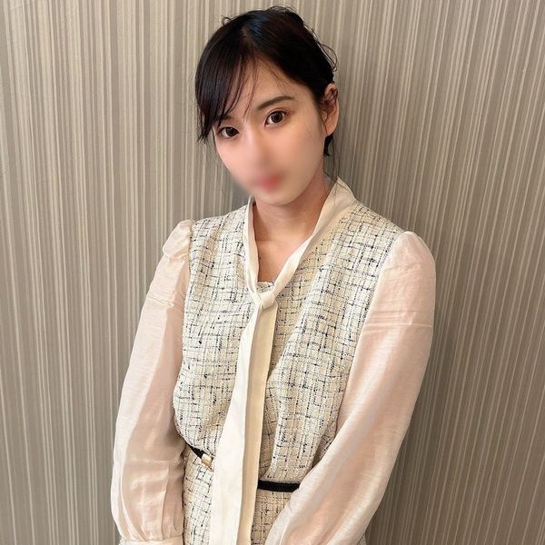 FC2-PPV-3127255 不講過去的謎多美少女。忘我中抽插做愛！！