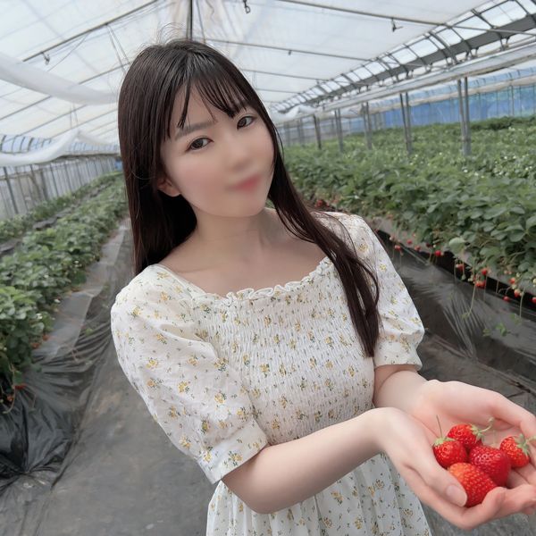 FC2-PPV-4485193 初拍、露臉三天限定。忍耐不住，白皙透亮的透明感，美麗的肌膚和白桃G罩杯美巨乳，令人難以忘懷的身材…在緊窄的陰道內，大量白濁精液不斷流出！！