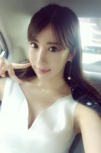 秋月小町(Komachi Akizuki)人个资料微博生活照,秋月小町 Komachi Akizuki图片写真集