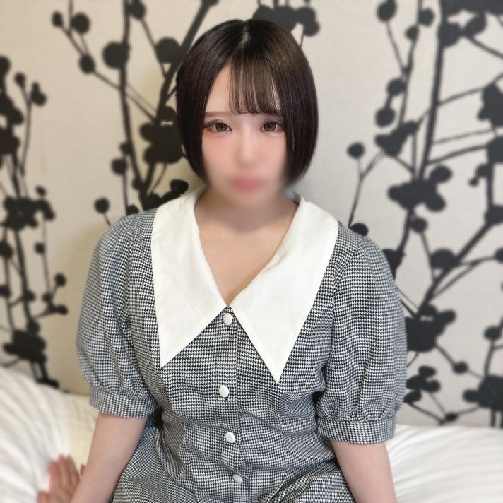 FC2-PPV-4545307 大屁股、美巨乳!【無】【半哭半吸】像某位女優的F罩杯美乳咖啡廳女郎,從肛門舔舐到騎乘口交,雖然半哭半笑,但還是毫不留情地射精。※有特別版