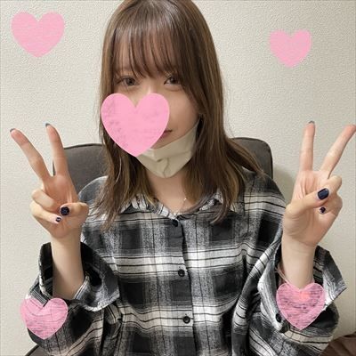 FC2-PPV-4559646 【露臉】【無套】【無套中出】完全素人！展現初體驗風采的超高顏值奈奈醬無套中出性愛！！