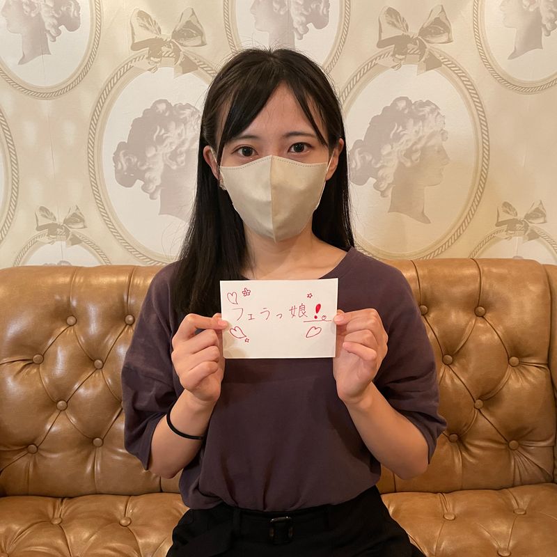 FC2-PPV-4224069 和清高教學老師再次自拍性愛。持續玩弄剛毛小穴到變化起來,絕叫之後鬼爆抽插屈服→無套吞精。