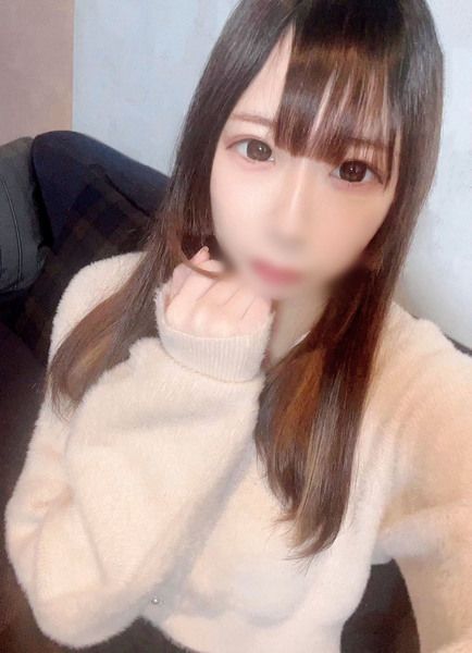 FC2-PPV-3187318 ※特定厳禁《初露臉拍攝》發出嬌喘聲的白虎小穴超可愛18歳地下偶像二度大量中出。事務所只能限定的請只收在自己心裡。