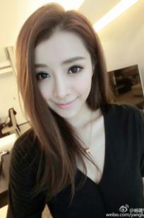 杨璐(Yoyo)人个资料微博生活照,杨璐 璐璐图片写真集