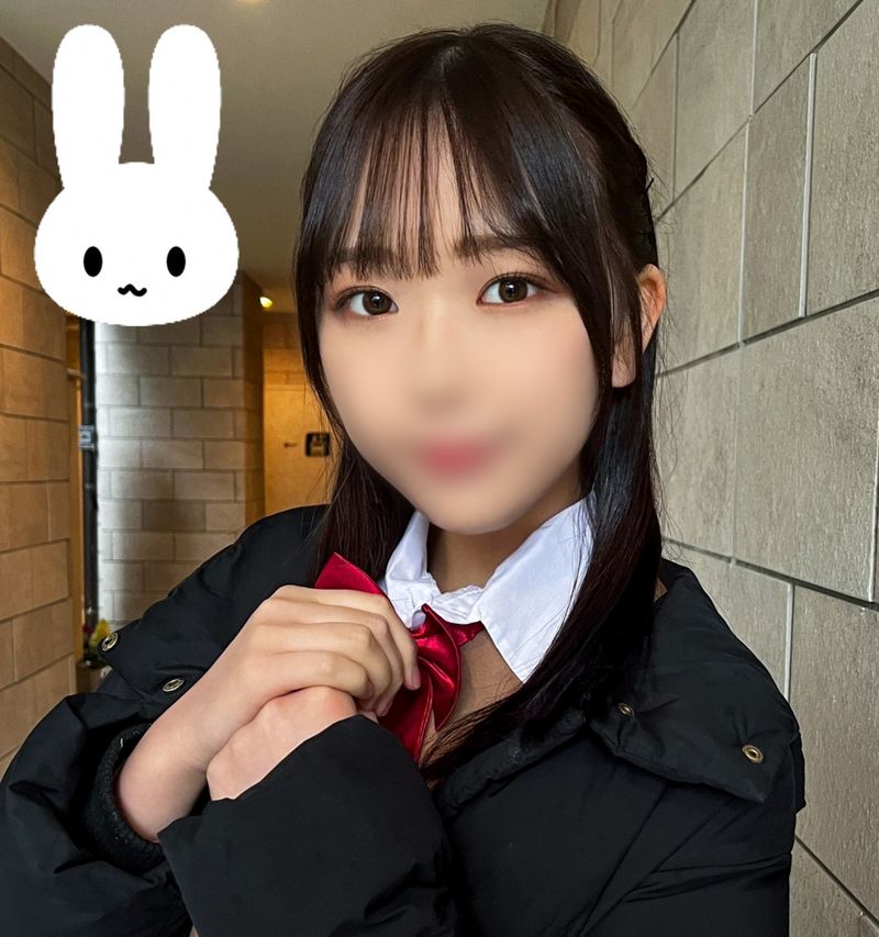 FC2-PPV-4561079 【這就是體驗中出滋味的青春期】黑髮、認真臉蛋的正妹聖羅醬,在青春期的性愛中體驗到中出,在正常位中出後爽到高潮連連,這是她第一次中出,而且還懷孕了【懷孕確定,未來有望】