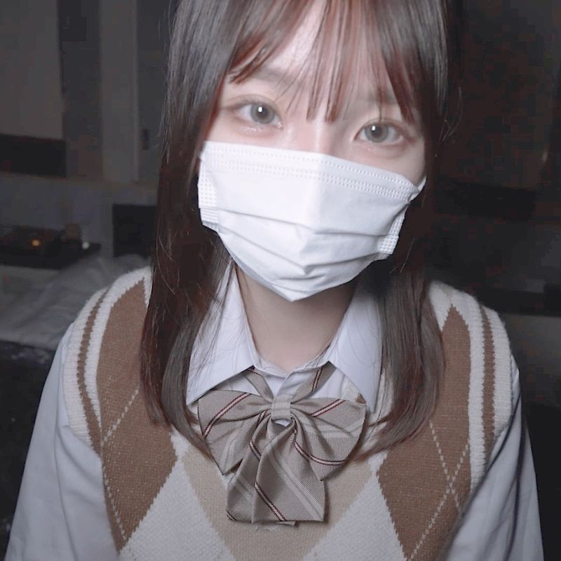 FC2-PPV-4582189 【真實素人美女】2024年4月引退 來自演藝圈的「奇跡的18歲」出演。超過90分鐘的無套中出4K高畫質拍攝珍貴畫面。※有臉部特寫