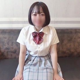 FC2-PPV-4636513 殘留天然陰毛的樸素隱藏美巨乳18歲的澄子醬，沒有休息的連續兩次性行為。被比自己年長一圈以上的大叔大量懷孕內射！懷孕不可避免的種植行為！特典：天然美巨乳乳交夾射！