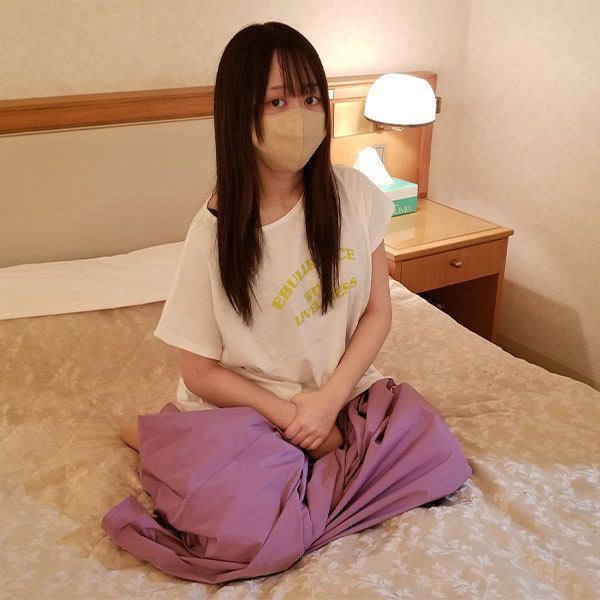 FC2-PPV-3286655 [後編]為了家計賣身的人妻。看著遠方，到底在想什麼呢。