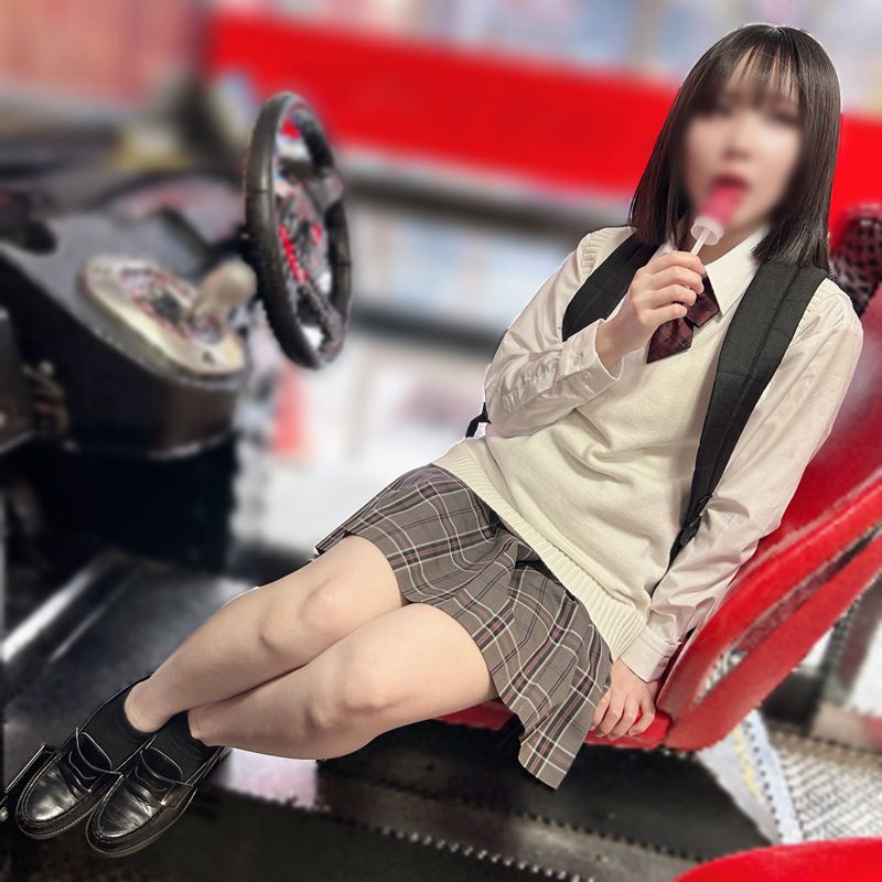 FC2-PPV-4475934 【露臉】白皙優等生學生妹為了隱瞞活動費用被中出