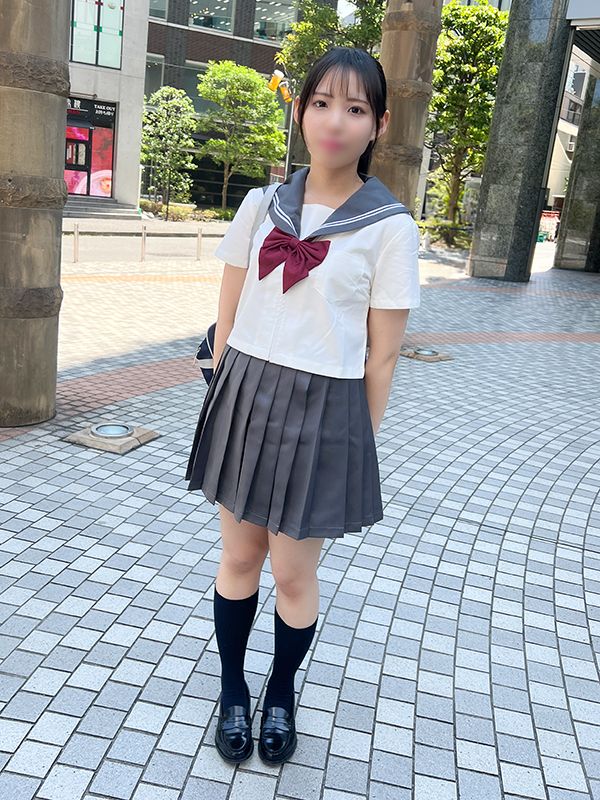 FC2-PPV-4006080 ※初回數量限定※&豐滿「F乳」巨乳女學生&莉醬18歳&對自己的年紀一樣新鮮小穴膣内射精