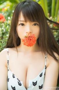 歪歪(李玲)人个资料微博生活照,歪歪 李玲 AngelaLee李玲图片写真集