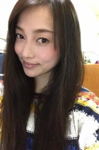 白户咲(白戸さき)人个资料微博生活照,白户咲 白戸さき Saki Shirato图片写真集