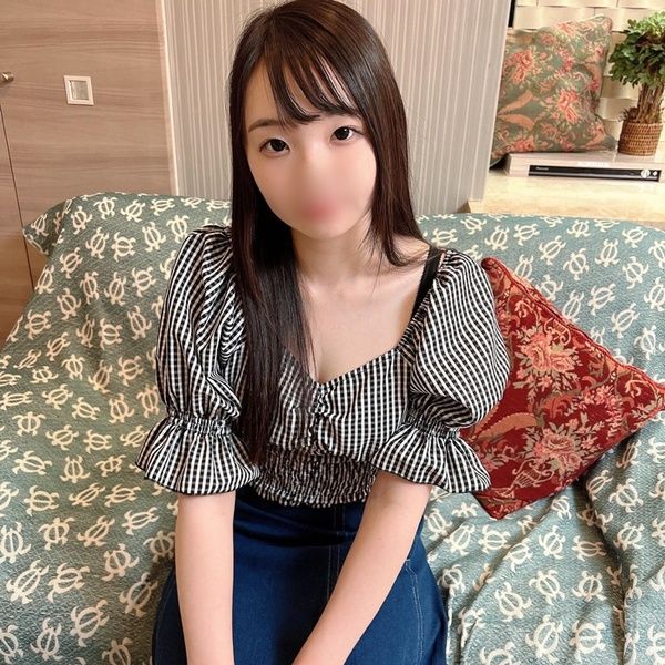 FC2-PPV-3009465 聲音與臉蛋都很可愛，想當聲優的大學生。想不到是有著E罩杯美乳的名器妹子。