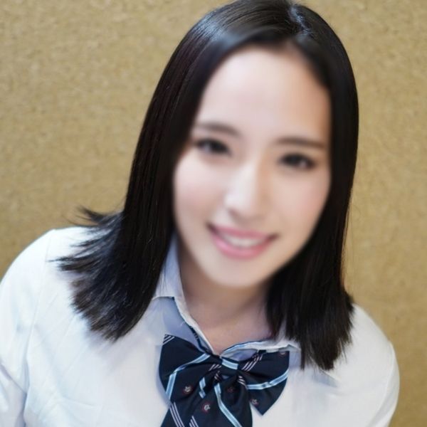 FC2-PPV-3099441 被兩位大叔拍攝性愛!?關西女大學生鈴醬2發中出♡