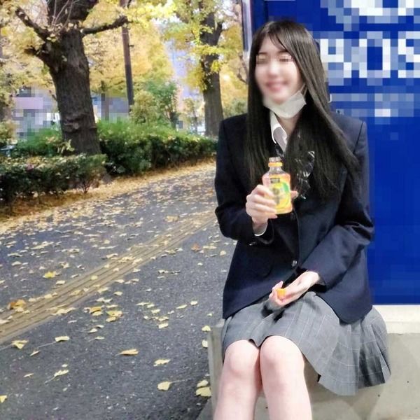 FC2-PPV-3167662 優等生般黑髪長髮的妹子欺騙只是拍照後在車上惡作劇帶回家中出