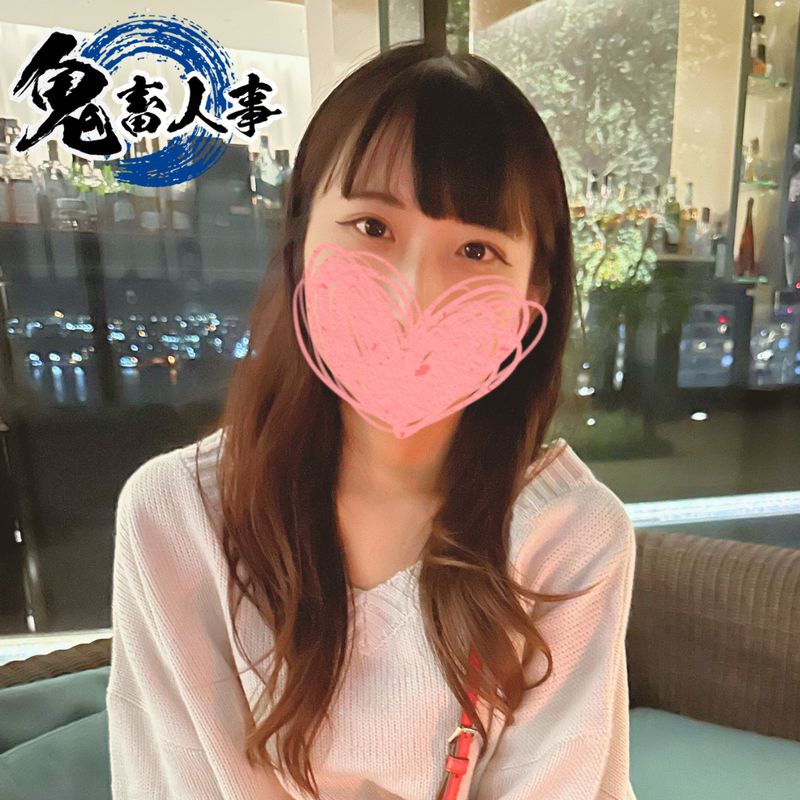 FC2-PPV-4592541 撒嬌性愛也是駕輕易搞定的！與優秀美女變成炮友後，在活塞與夜景優美的飯店裡進行浪漫的性愛！