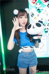 Seike桃子桃子(王干心仪)人个资料微博生活照,Seike桃子桃子 王干心仪图片写真集