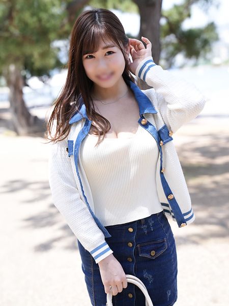 FC2-PPV-3847110 ※初回數量限定※【個撮.中出】淫蕩過頭的身體「美巨乳」女大學生 心愛 20歳