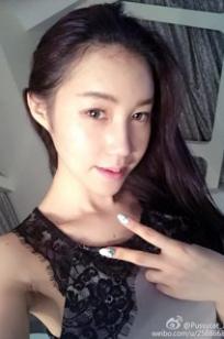 夏玲蔓(Julie)人个资料微博生活照,夏玲蔓 图片写真集