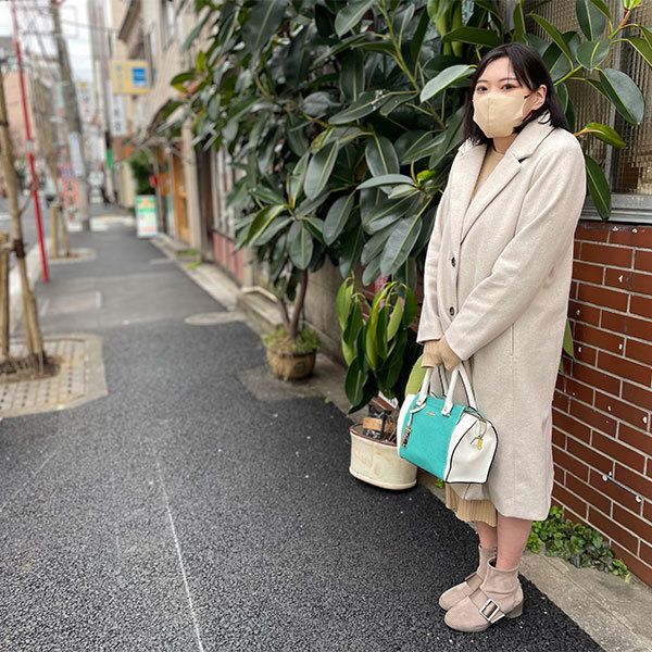 FC2-PPV-3179130 ［前編］H罩杯爆乳人妻。老公經營的法式料理店因疫情影響而倒閉。為了償還債務，在公眾場合強迫人妻自慰並使用性玩具，讓她理性崩壞